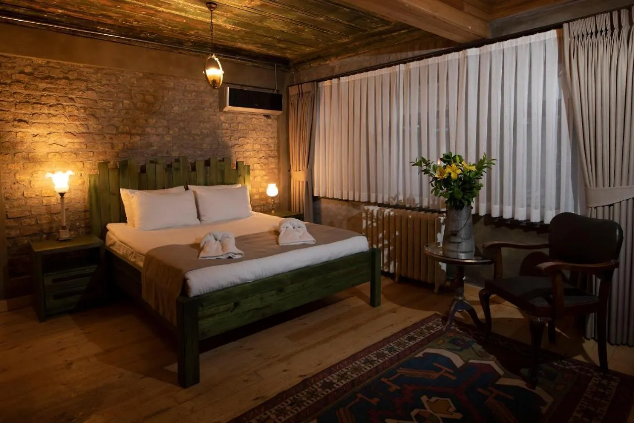 Zeytin Agaci Hotel Стамбул